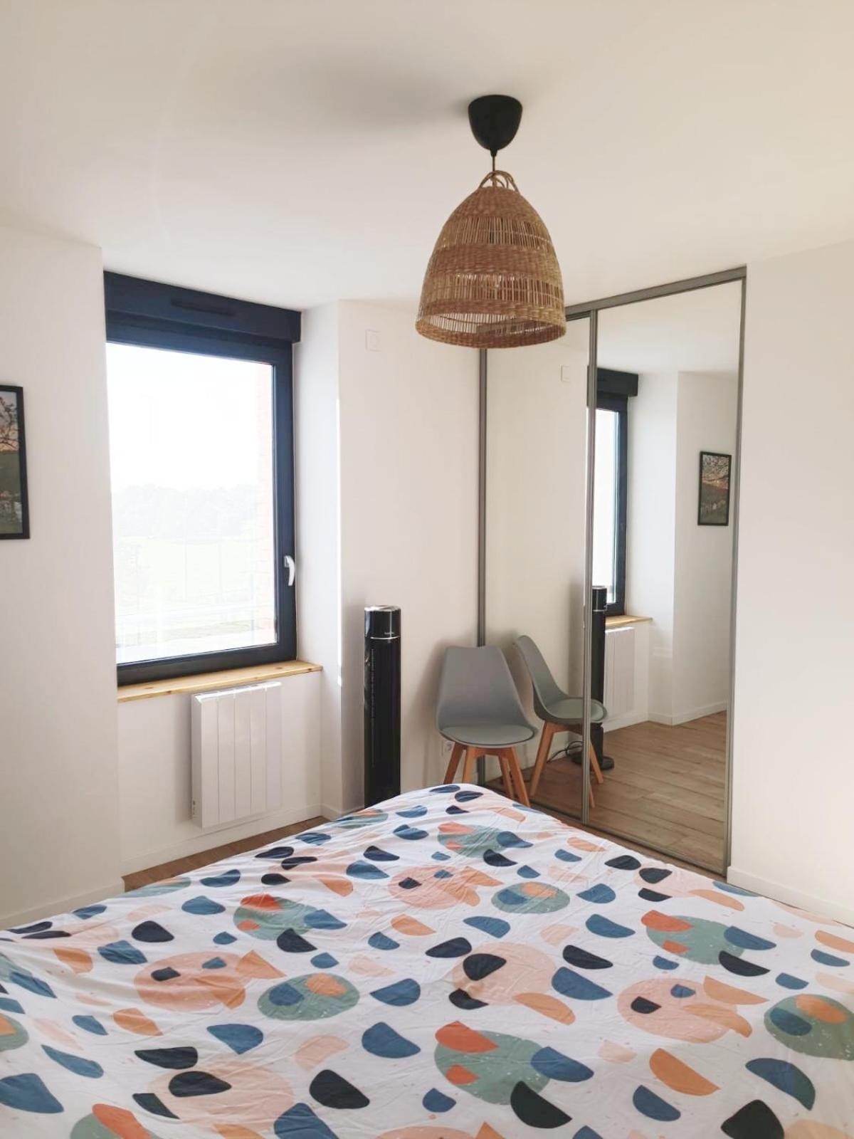 Appartement Duplex Dans Une Ancienne Usine Beaupréau-en-Mauges Eksteriør billede